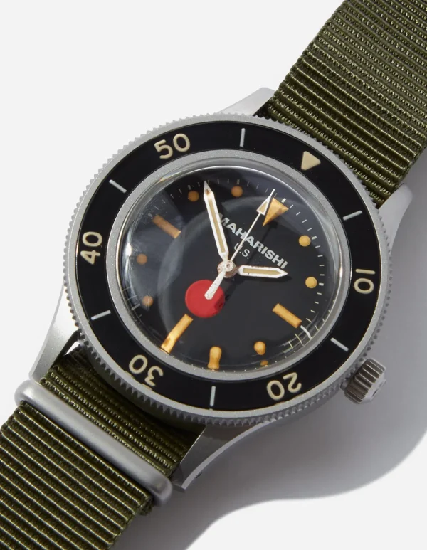 Maharishi Lifestyle*9501 Riverine Diver 2.0 Watch Steel Silver
